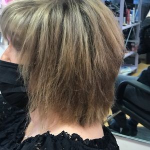 Meet your Posher, Debbie